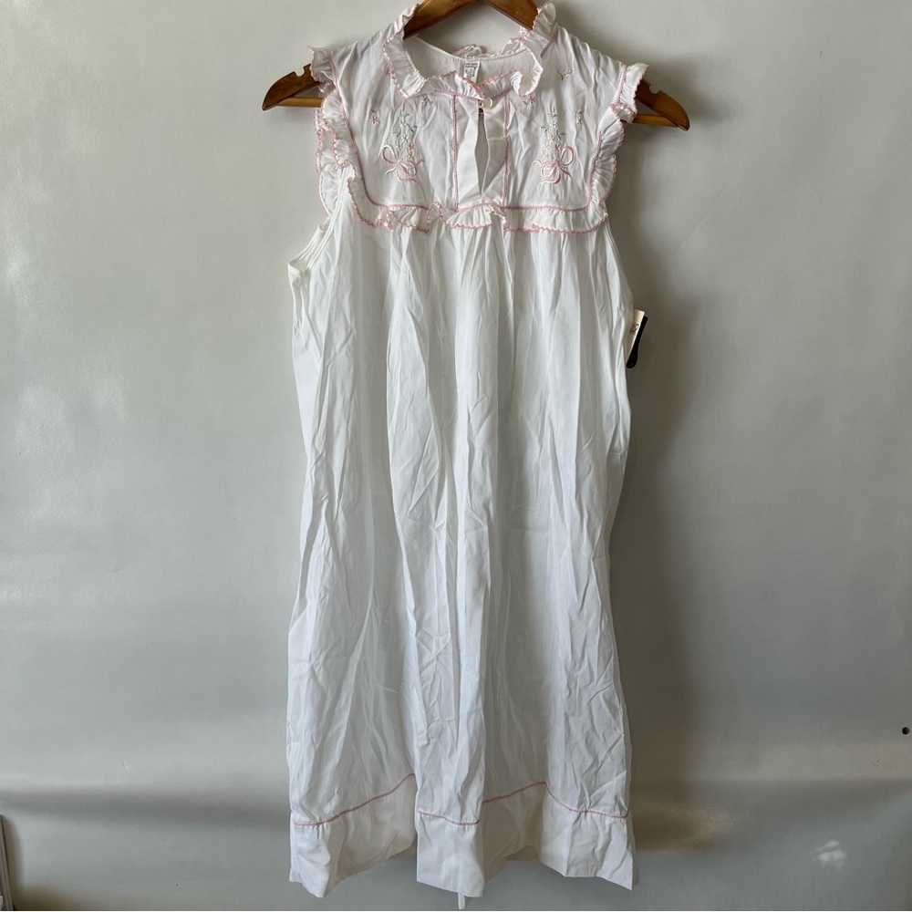 Vintage Komar White Pink Ruffle Nightgown NWT